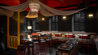 Всё меню и напитки в баре «Наследники» за полцены