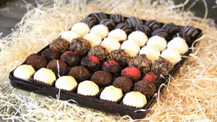 Корзины с сырами