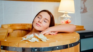 Посещение кедровой бочки в салоне красоты «Алина»