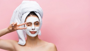 Чистки лица, пилинги, массаж лица в центре «Космоэстетик»