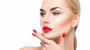 Маникюр и педикюр в студии ногтевого сервиса «Якутяночка»