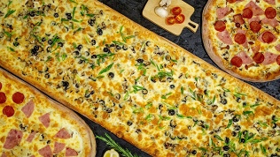 Метровые пиццы с самовывозом или доставкой от пиццерии Epic Pizza