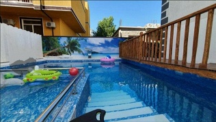 Отдых в Джемете с посещением бассейна в гостевом доме «Барвиха»