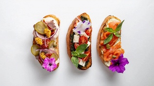 Всё меню и напитки в итальянском ресторане Paninica