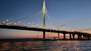 Ночная экскурсия с живой музыкой на теплоходе от компании «Евротранс78»