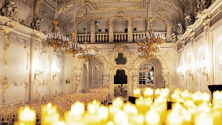 Билет на концерт «Музыка Фрэнка Синатры при свечах» с экскурсией