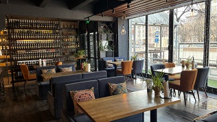 Всё меню кухни и напитки в ресторане Marx Urban Grill