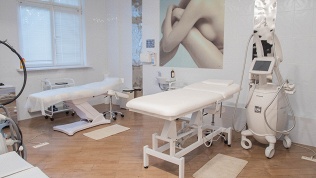 Удаление новообразований в клинике «МедЭстетика»