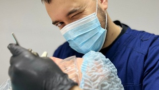 Чистка или удаление зуба мудрости в клинике «Лиадент Космо»