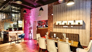 Всё меню кухни и напитки в семейном ресторане Asia