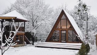 Отдых в гостевом доме Alpen House 01