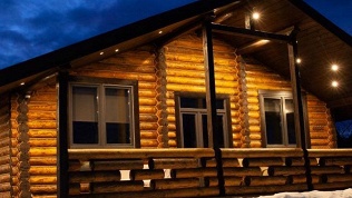 Аренда коттеджа или деревянного домика с русской банeй в Levkovo Village