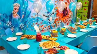 Праздник в банкетной комнате в ТП «Отрада» в парке Joki Joya