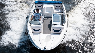 Прогулка на катере по рекам и каналам от компании «Афина»