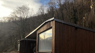 Аренда коттеджей на базе отдыха «Соты»