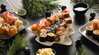 Роллы и сеты в кафе «Пусан» за полцены