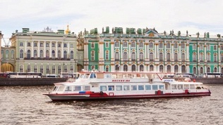 Прогулка по Неве