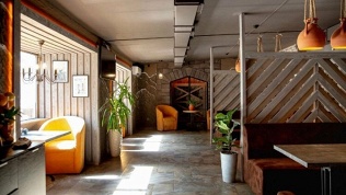 Ужин с выпечкой и десертами в ресторане «Одно вино»