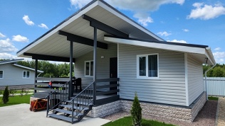 Отдых на берегу Истринского водохранилища в «Поплавки Клуб»