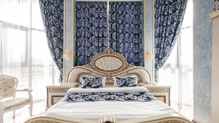 Отель Golden House