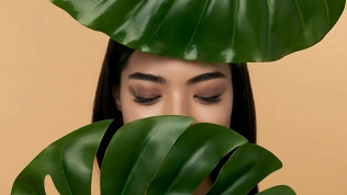 Наращивание ресниц, окрашивание бровей в студии «Эффект бабочки»