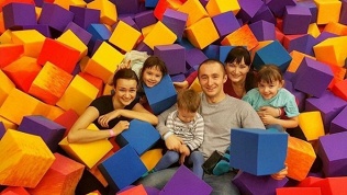 Отдых в батутном парке
