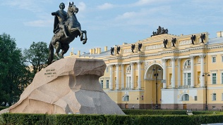 Квест-экскурсия «От Медного всадника к Пиковой даме, или Французский след»