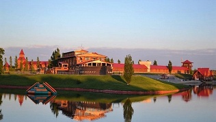 Отель «Кленовая роща»