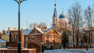 Билет на автобусную экскурсию в Гатчину от агентства «Виктория»