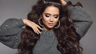 Стрижка, окрашивание волос, стрижка бороды и усов в салоне Arkari