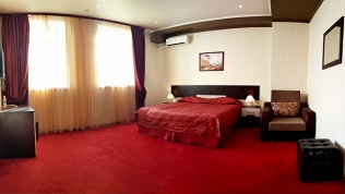 Отдых в Анапе в гостинично-ресторанном комплексе «Дельмонт 3*»