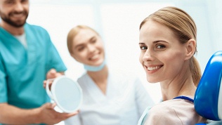 Комплексная гигиена полости рта в стоматологии «Центр Дельта Клиник»