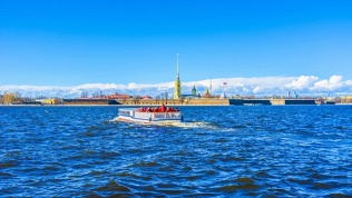 Прогулка на теплоходе от компании «Реки Петербурга»