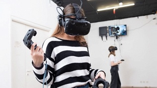Игра в VR-шлеме