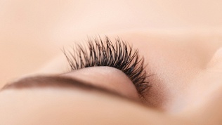 Наращивание, ламинирование и ботокс ресниц в Beauty Lab Studio