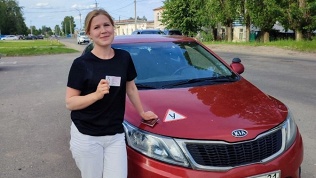 Обучение вождению транспортных средств категории В в автошколе «Гараж»