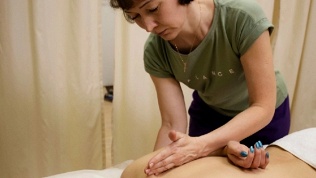 Сеансы массажа в студии эстетики тела «Светлана»
