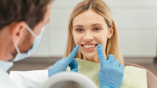 Гигиена полости рта или лечение кариеса в клинике Arbat Dent