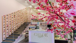 Всё меню, десерты и безалкогольные напитки в Chloe Cafe