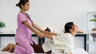 1 или 2 сеанса тайского массажа в салоне массажа Tea