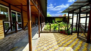Alirina Guest House