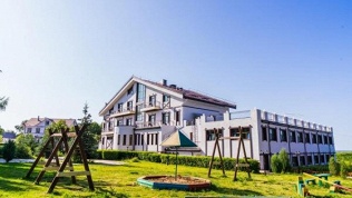 Отдых в гостинично-оздоровительном комплексе «Алая роза»