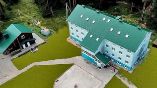 Отдых в гостиничном комплексе «Айсберг Угры»