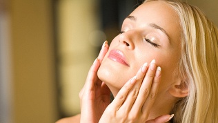 Чистка, RF-лифтинг, карбокситерапия, массаж лица в салоне Beauty Face