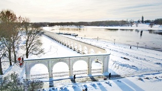 Тур на 1 день «Новогодний Великий Новгород» от туроператора Charm Travel