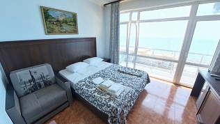 Отдых на берегу Черного моря в гостевом доме «Огонек»