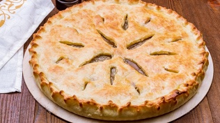 Пицца и осетинские пироги