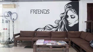 Вакуумный или LPG-массаж и микротоковая терапия в салоне Friends