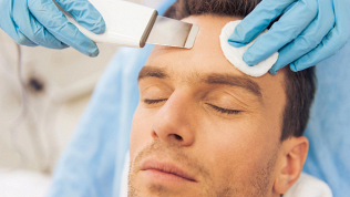 Чистка, пилинг или массаж лица в кабинете красоты Women’s World