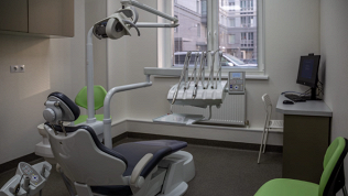 Комплексная гигиена полости рта в клинике доктора Кострубина